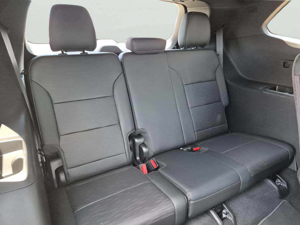 New 2026 Buick Enclave Sport Touring w/ Power Package FWD image 37