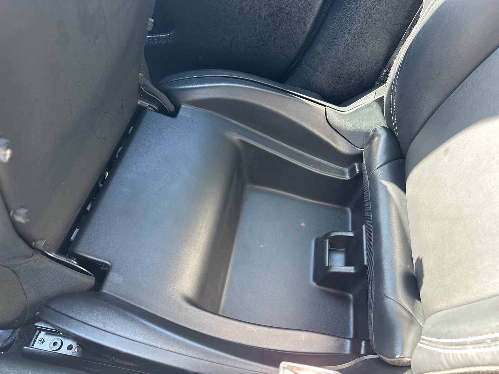 Used 2014 Jeep Cherokee Limited w/ Trailer Tow Group image 70