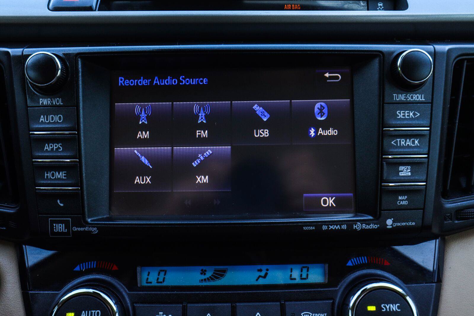 Used 2016 Toyota RAV4 Limited FWD image 10