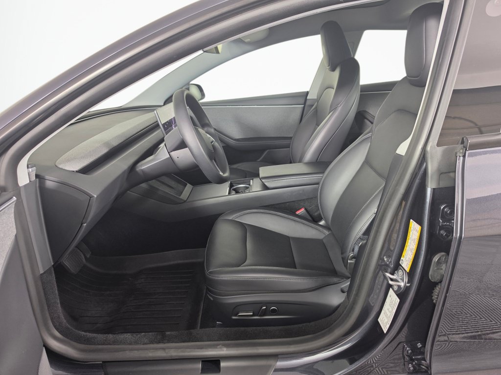 Used 2025 Tesla Model 3 Long Range RWD image 22