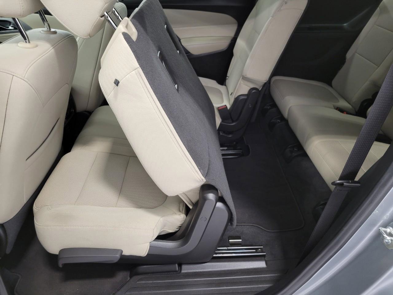 Used 2023 Chevrolet Traverse LS w/ Safety Package AWD/4WD image 24