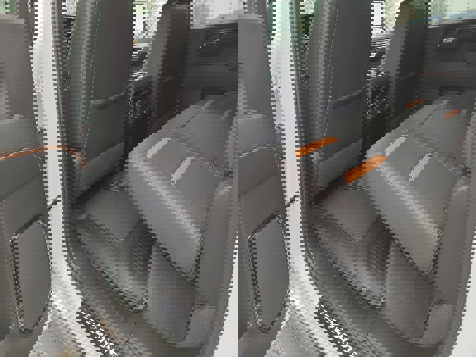 Used 2024 GMC Sierra 2500 AT4 w/ AT4 Preferred Package image 20