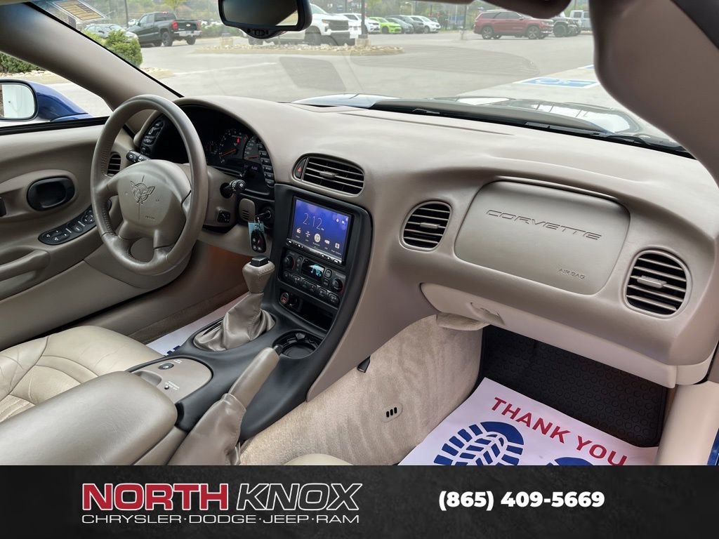 Used 2004 Chevrolet Corvette Convertible w/ Preferred Equipment Group image 20