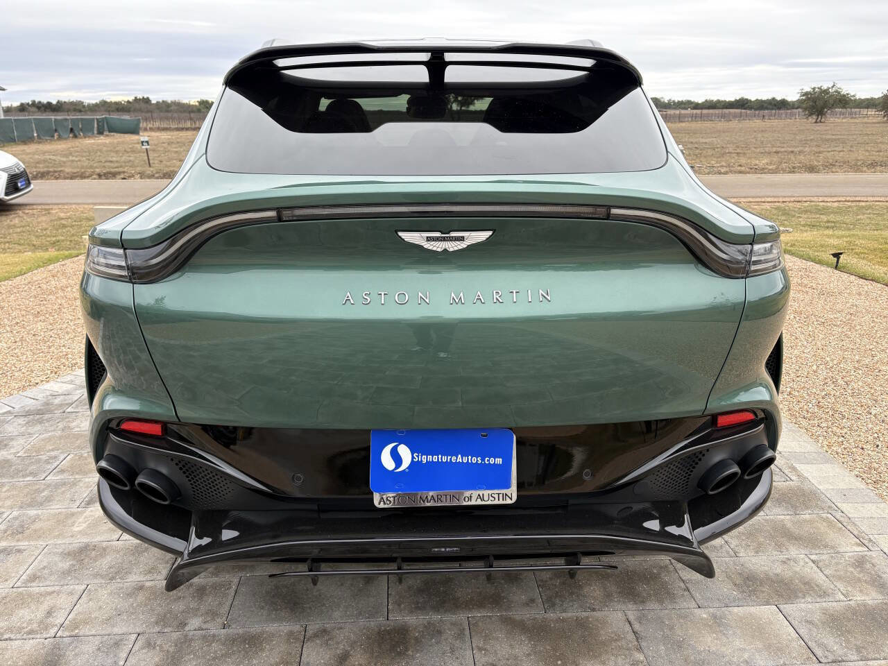 Used 2024 Aston Martin DBX 707 image 5