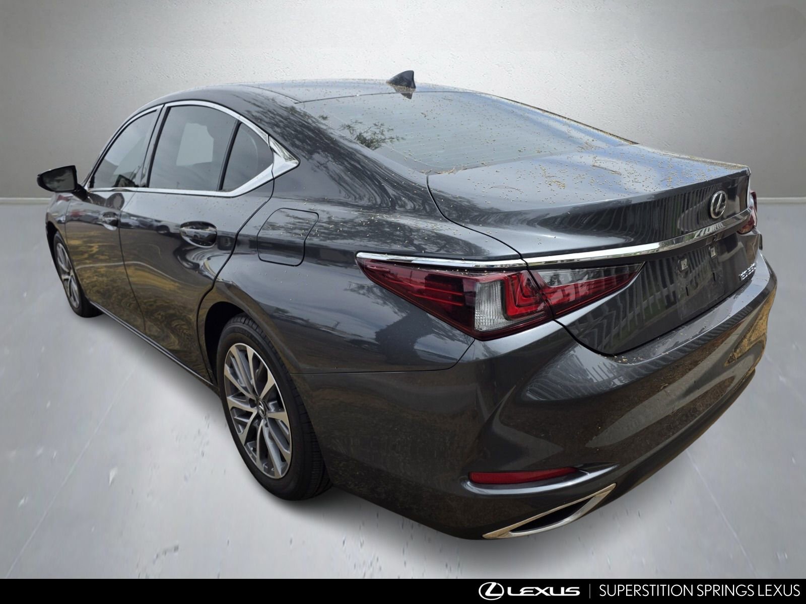Used 2025 Lexus ES 350 image 4