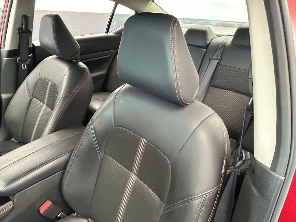 Used 2024 Nissan Altima 2.5 SR FWD image 11
