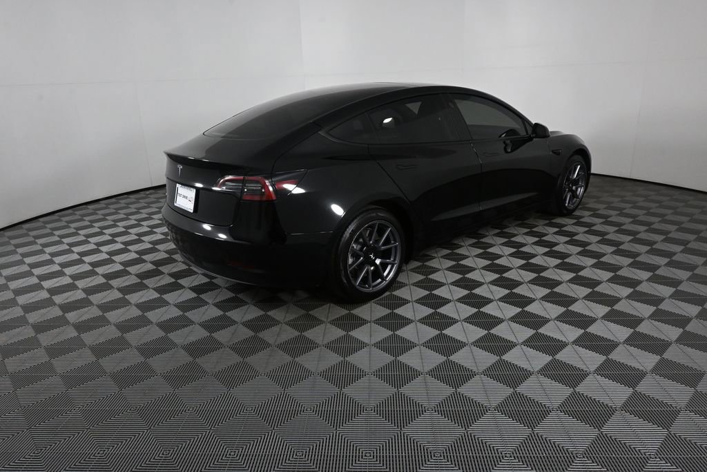 Used 2023 Tesla Model 3 Standard Range RWD image 23