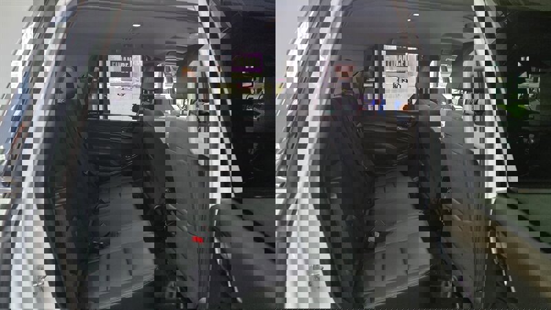 Used 2019 Chevrolet Tahoe 4WD w/ Enhanced Driver Alert Package image 22