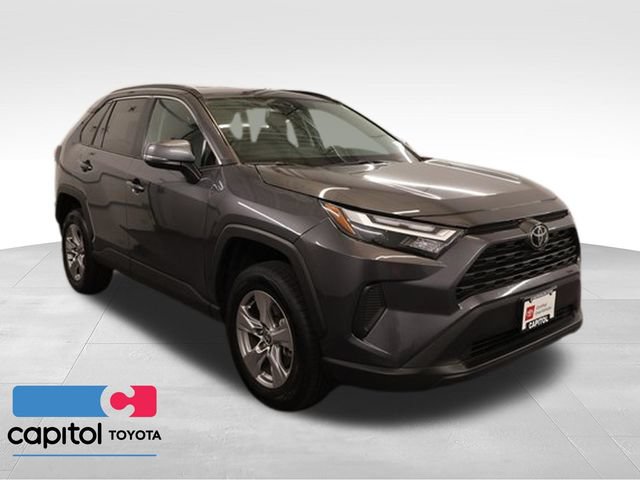 Certified 2025 Toyota RAV4 XLE AWD/4WD image 1