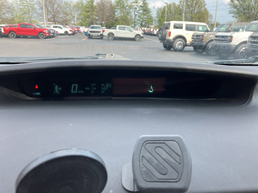 Used 2014 Toyota Prius Two image 11