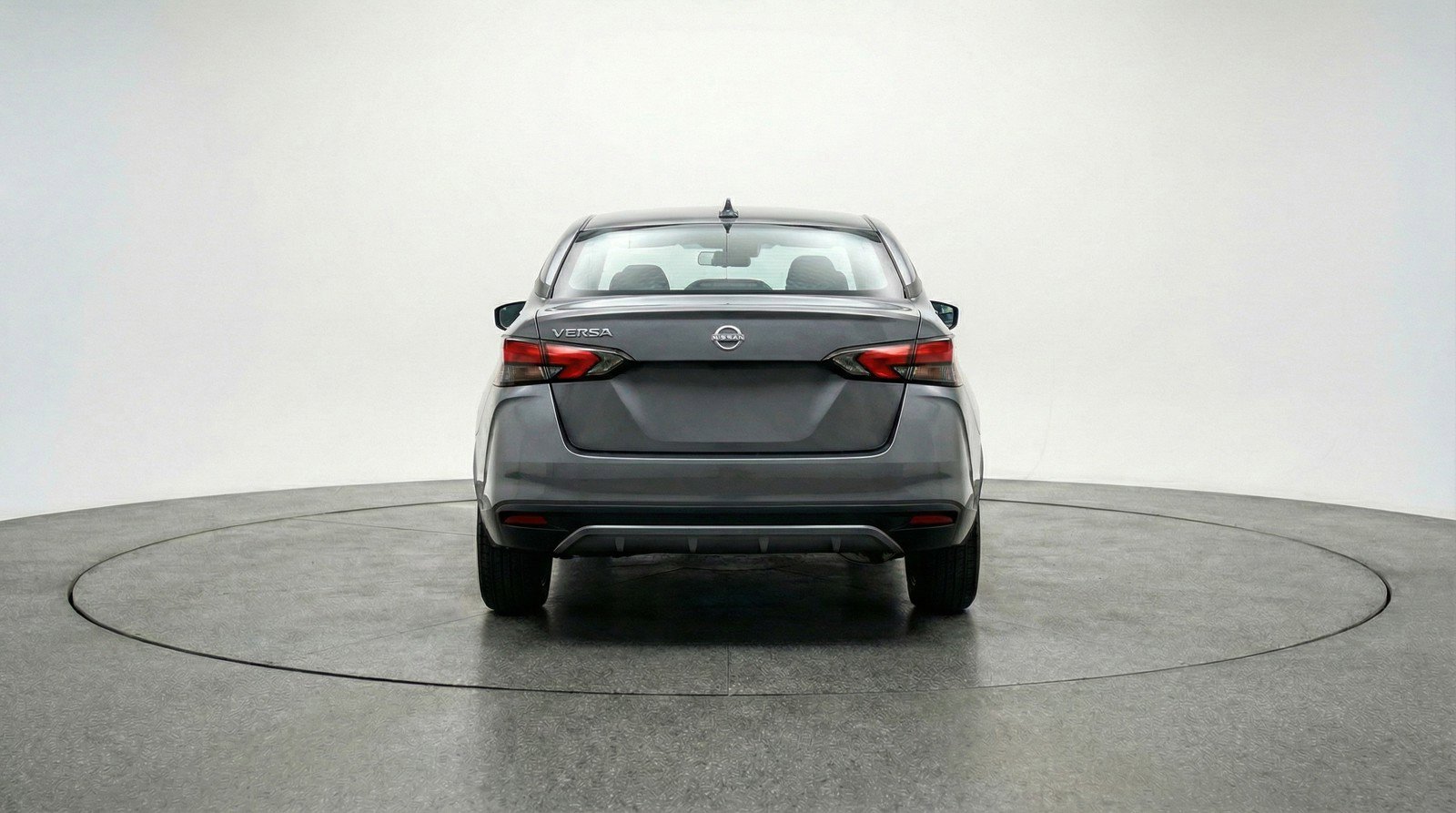 Used 2025 Nissan Versa SV image 7