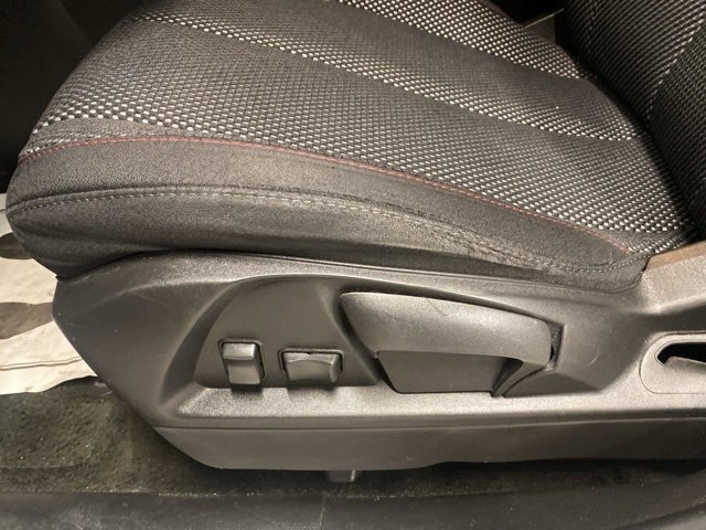 Used 2017 Chevrolet Equinox LS image 22