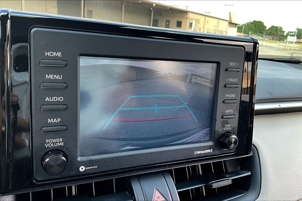 Used 2021 Toyota RAV4 XLE image 14