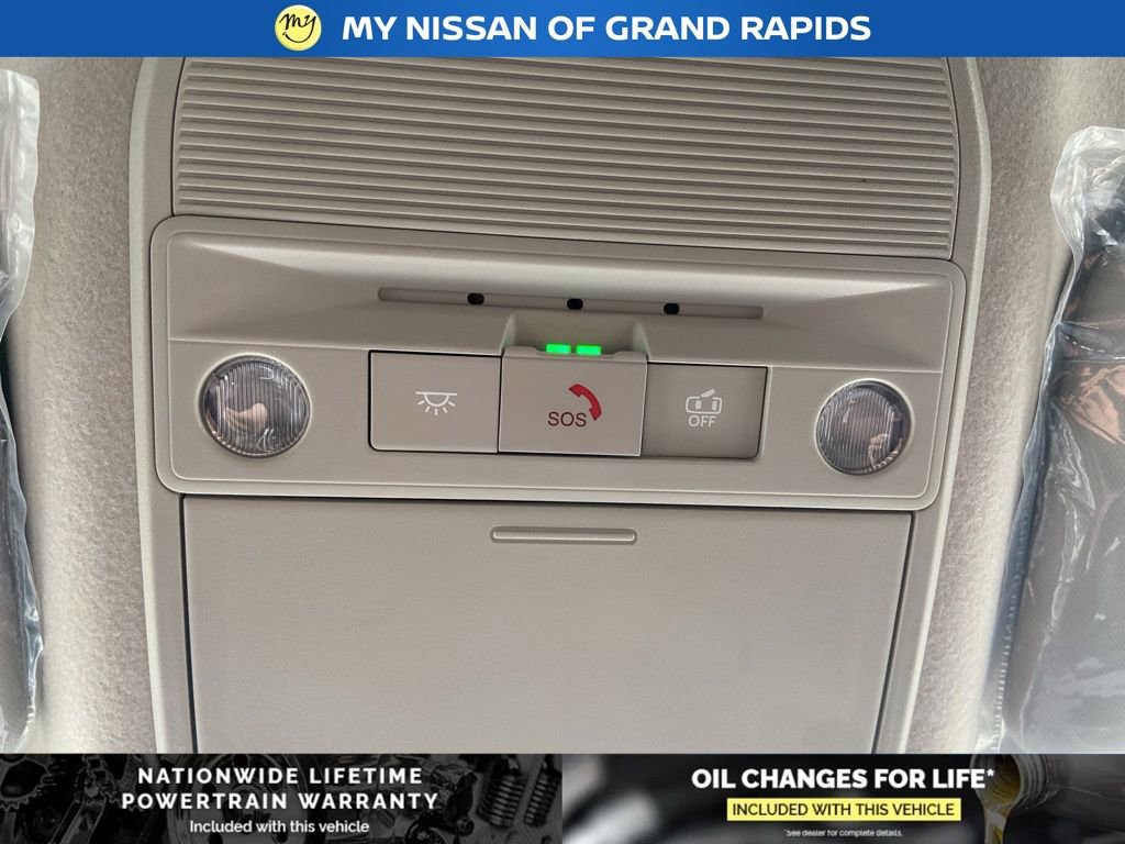 New 2026 Nissan Kicks SR w/ Cold Weather Package image 15