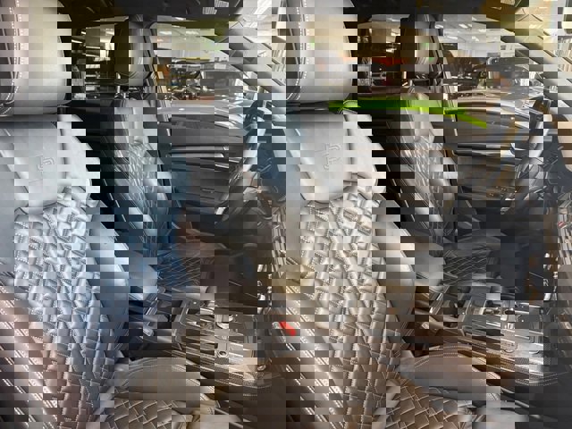 Used 2019 Audi SQ5 Premium Plus w/ Premium Plus Package AWD/4WD image 19