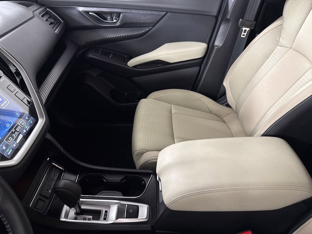 Used 2025 Subaru Ascent Premium AWD/4WD image 19
