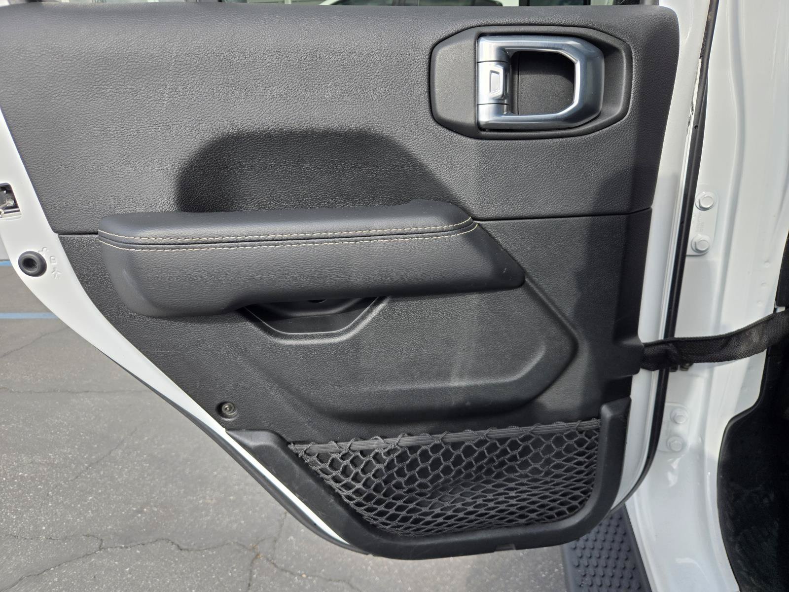 Used 2021 Jeep Wrangler Unlimited Sahara AWD/4WD image 28