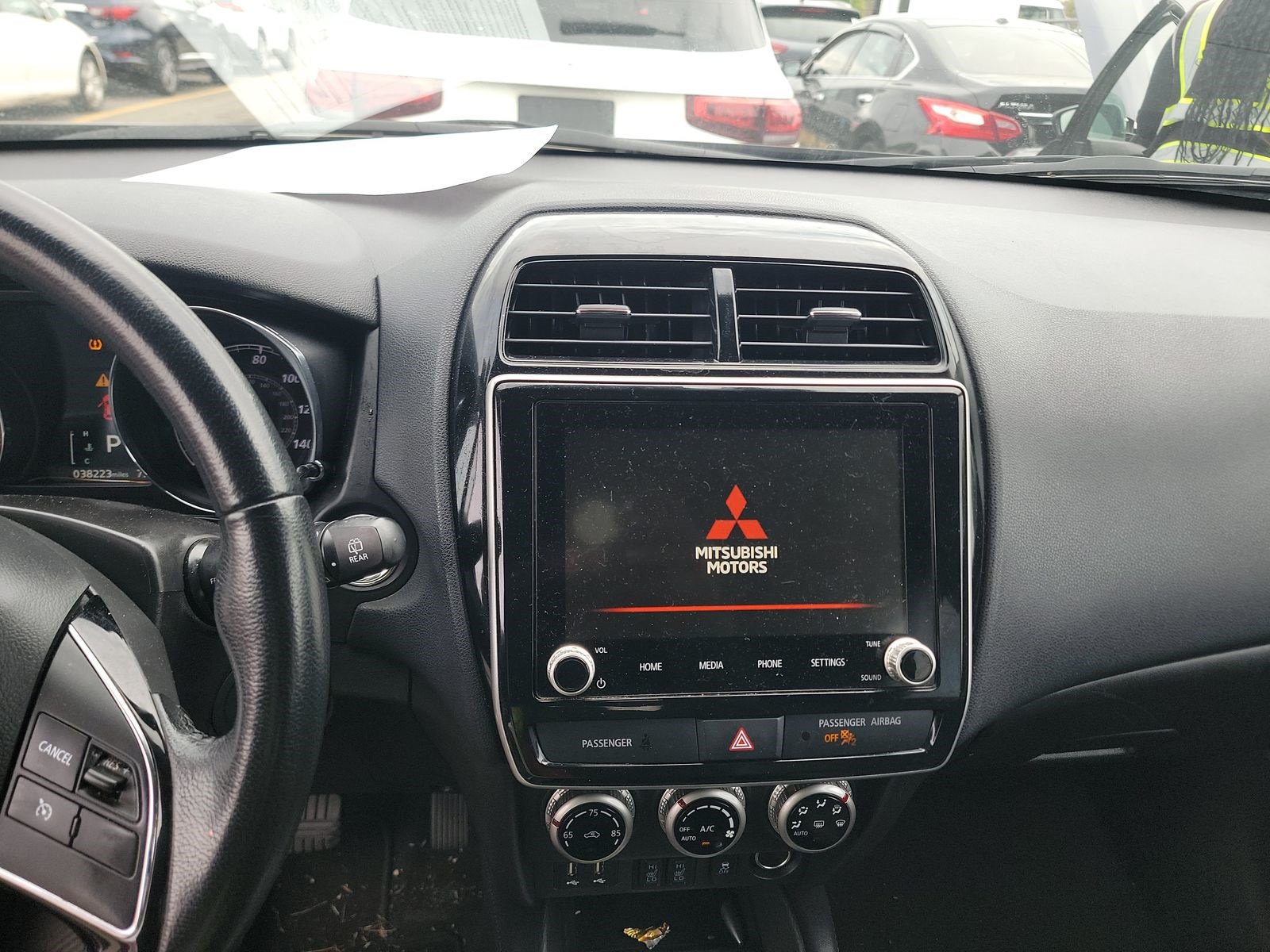 Used 2022 Mitsubishi Outlander Sport SE FWD image 8