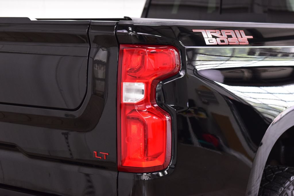 Used 2024 Chevrolet Silverado 1500 LT Trail Boss w/ Convenience Package II AWD/4WD image 22