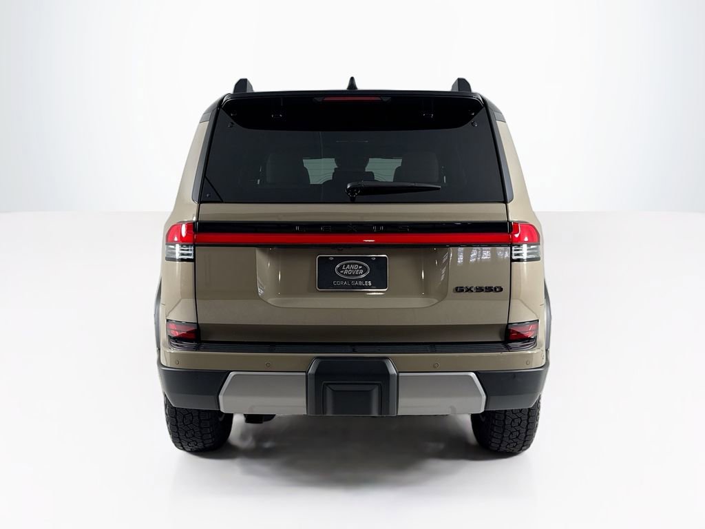 Used 2025 Lexus GX 550 image 4