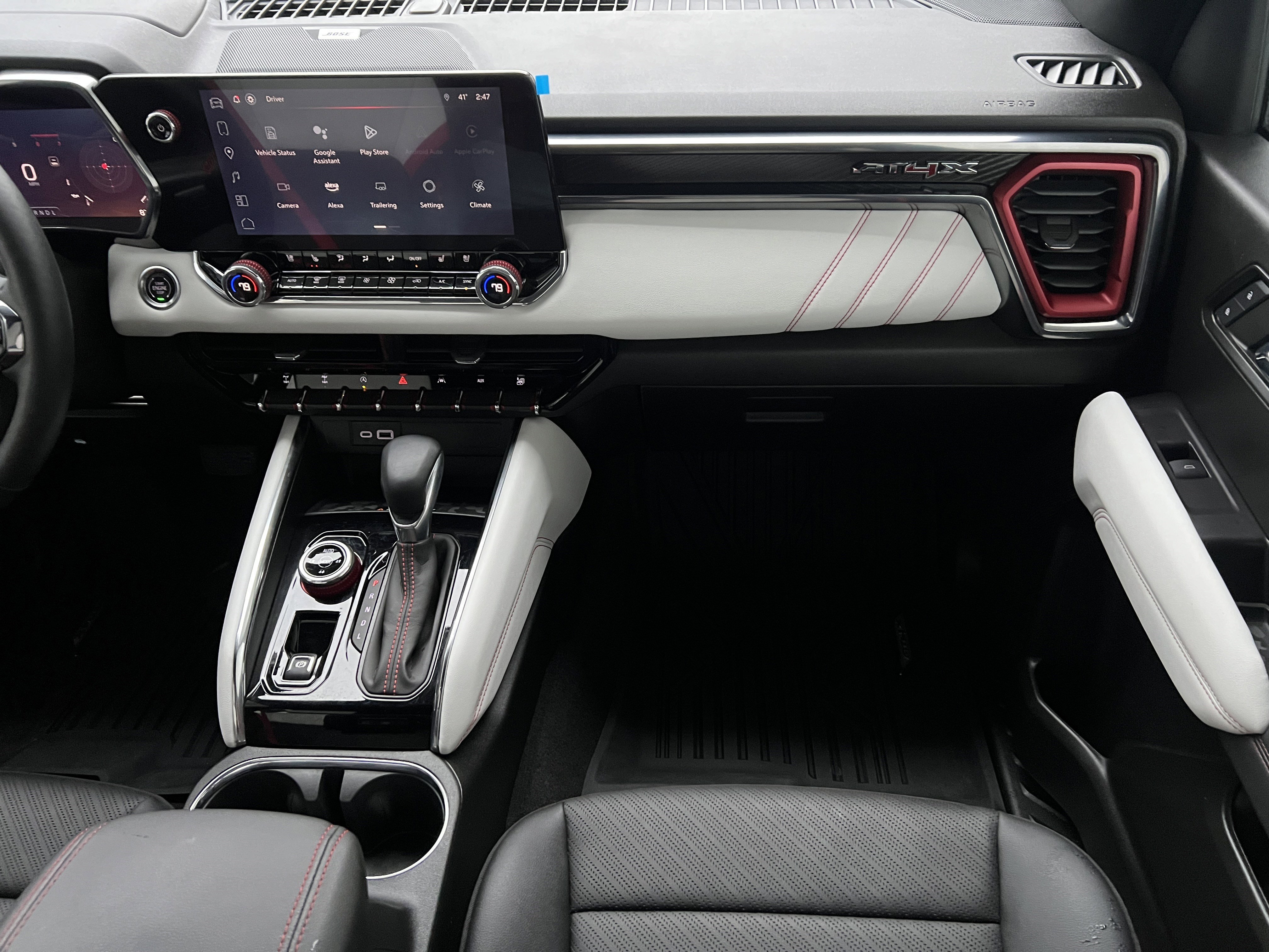 Used 2024 GMC Canyon AT4X image 31