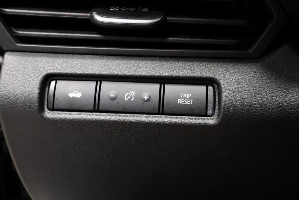 Used 2025 Nissan Altima 2.5 SR AWD/4WD image 26