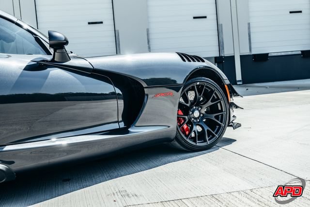 Used 2016 Dodge Viper ACR w/ Extreme Aero Package RWD image 37