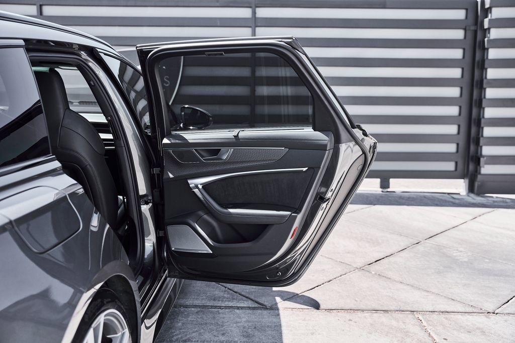 Used 2022 Audi RS 6 image 31