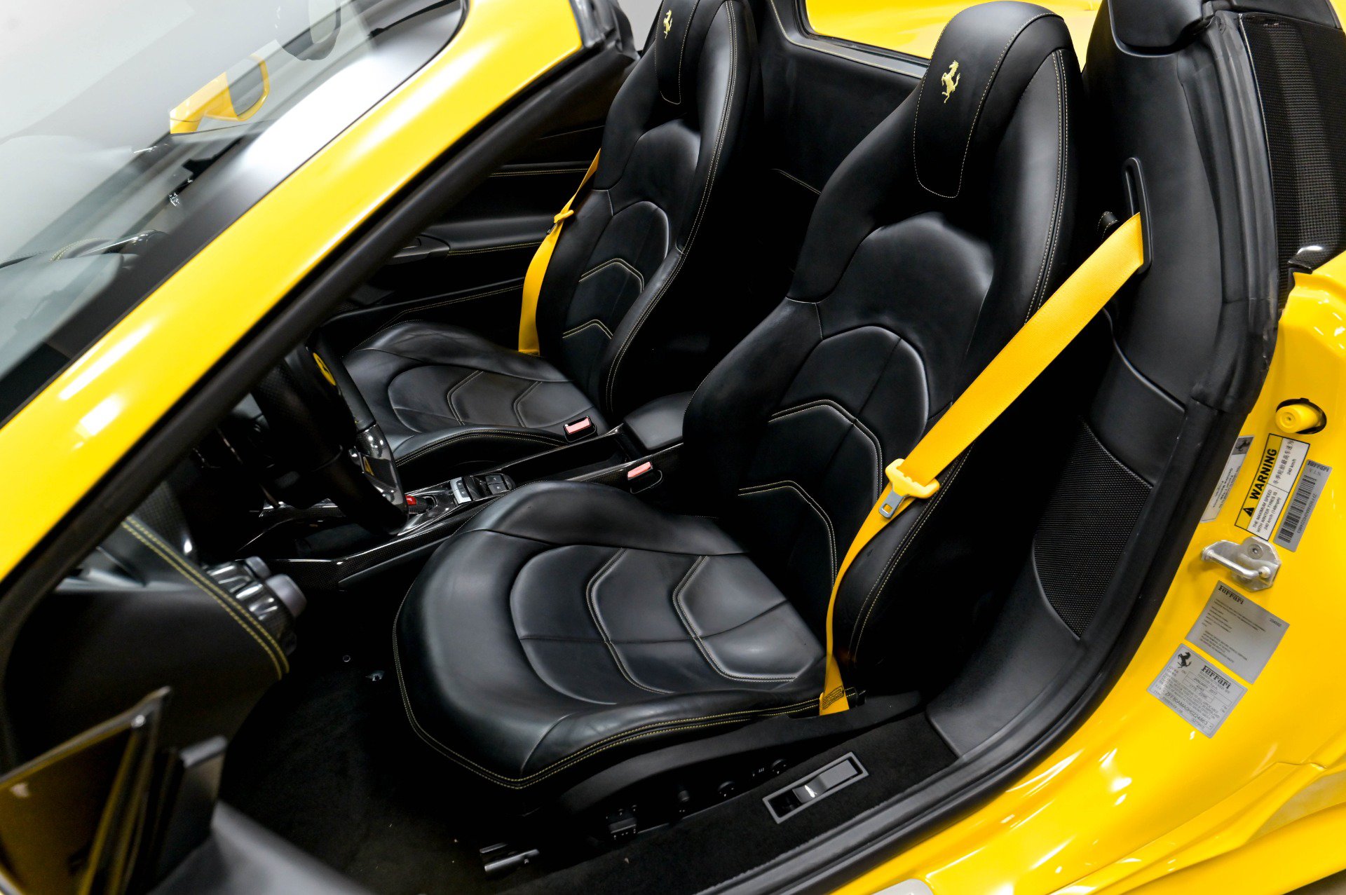 Used 2017 Ferrari 488 Spider RWD image 10