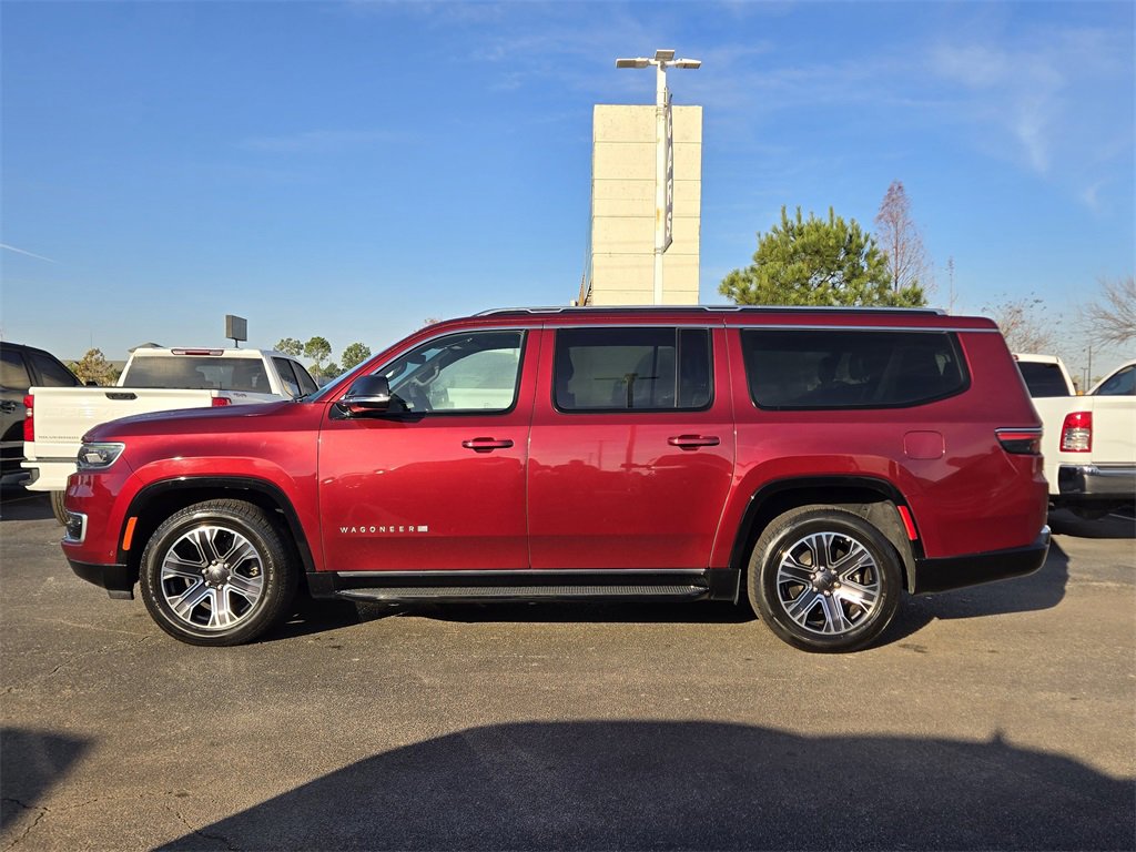 Used 2023 Jeep Wagoneer L Series II image 7