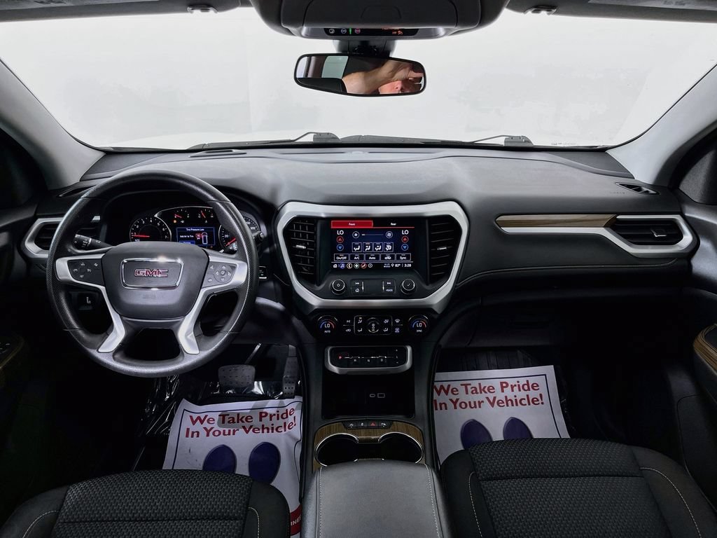 Used 2022 GMC Acadia SLE FWD image 11