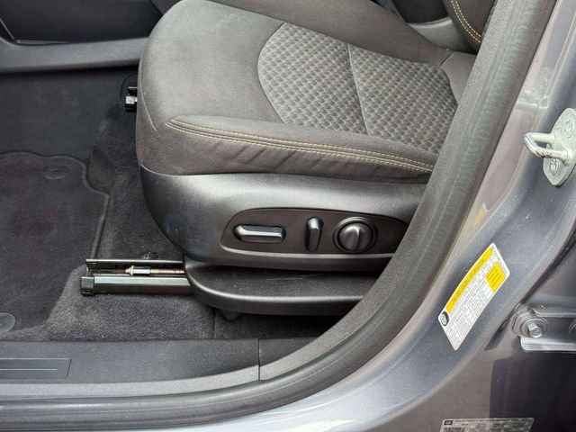 Used 2020 GMC Terrain SLE w/ Driver Convenience Package FWD image 12