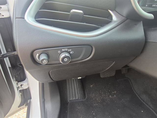 Certified 2025 Chevrolet Malibu LT image 37