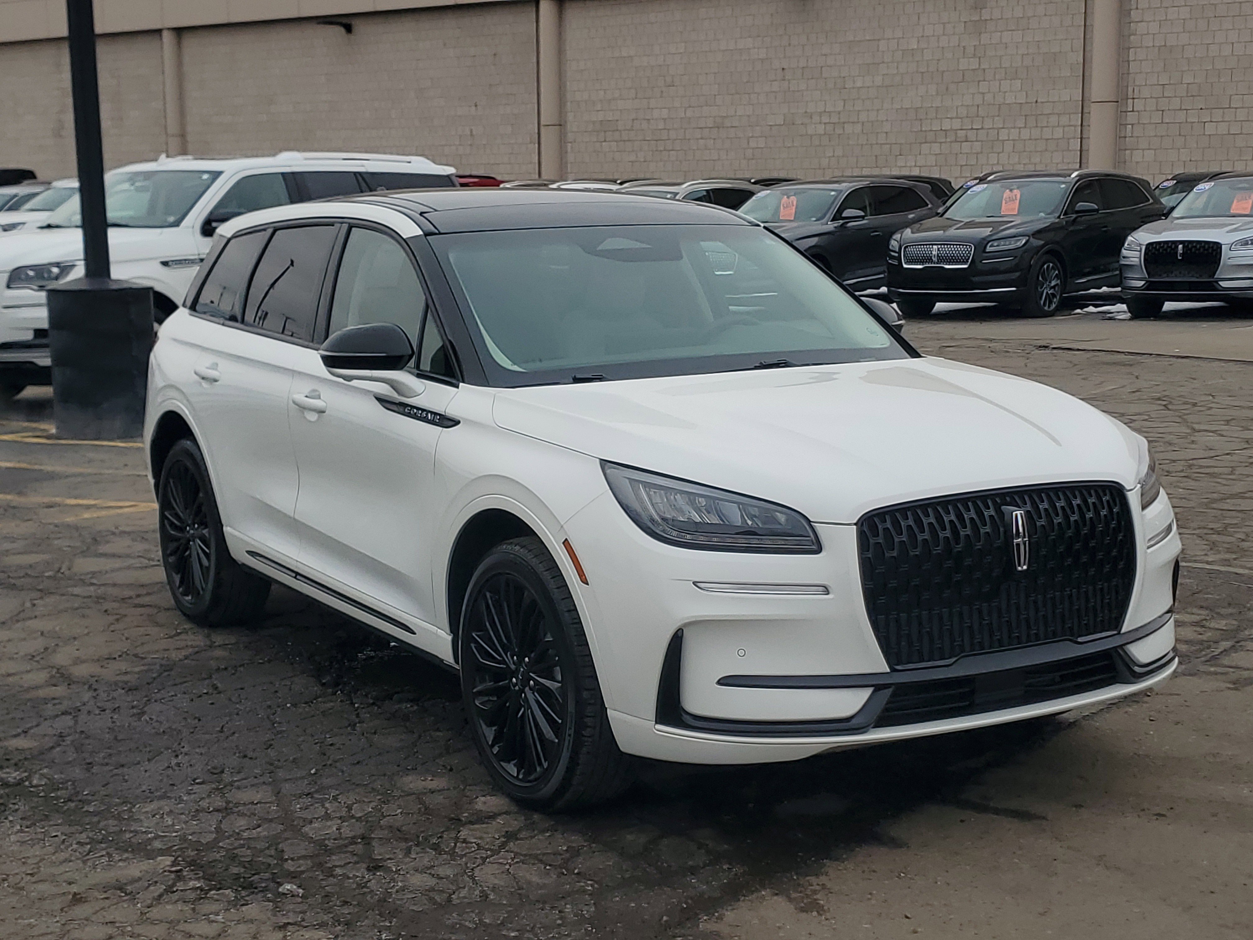 Certified 2024 Lincoln Corsair AWD w/ Equipment Group 101A