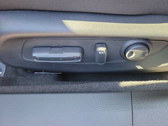 Certified 2025 Honda Accord SE image 17