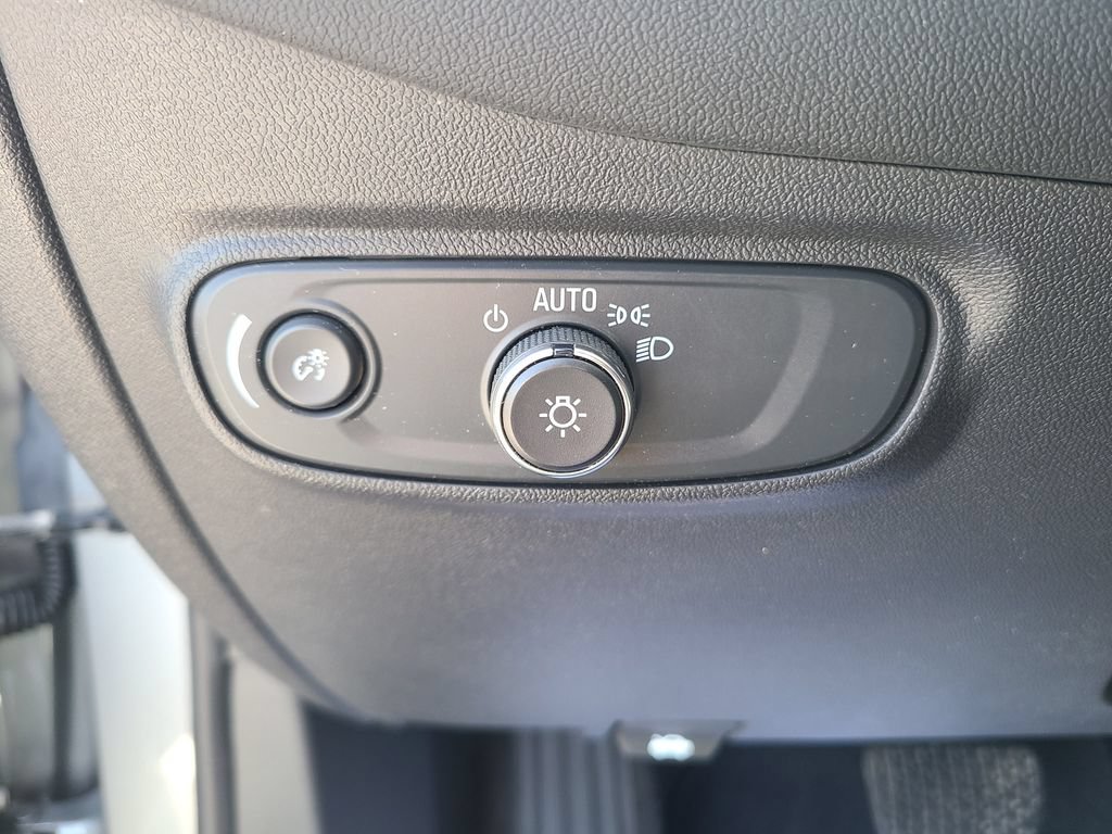 Used 2024 Chevrolet Equinox LT AWD/4WD image 29