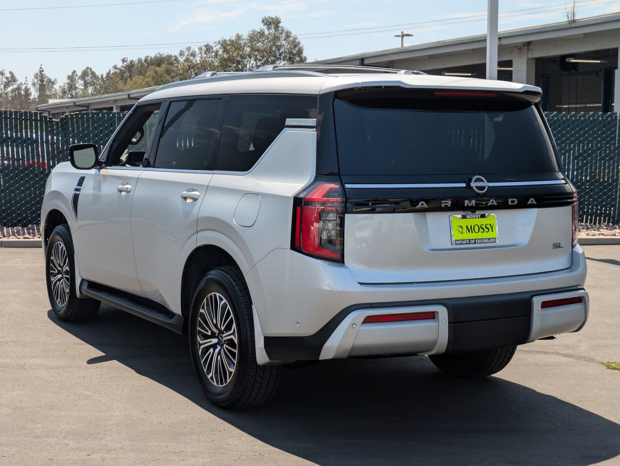 New 2026 Nissan Armada SL image 9