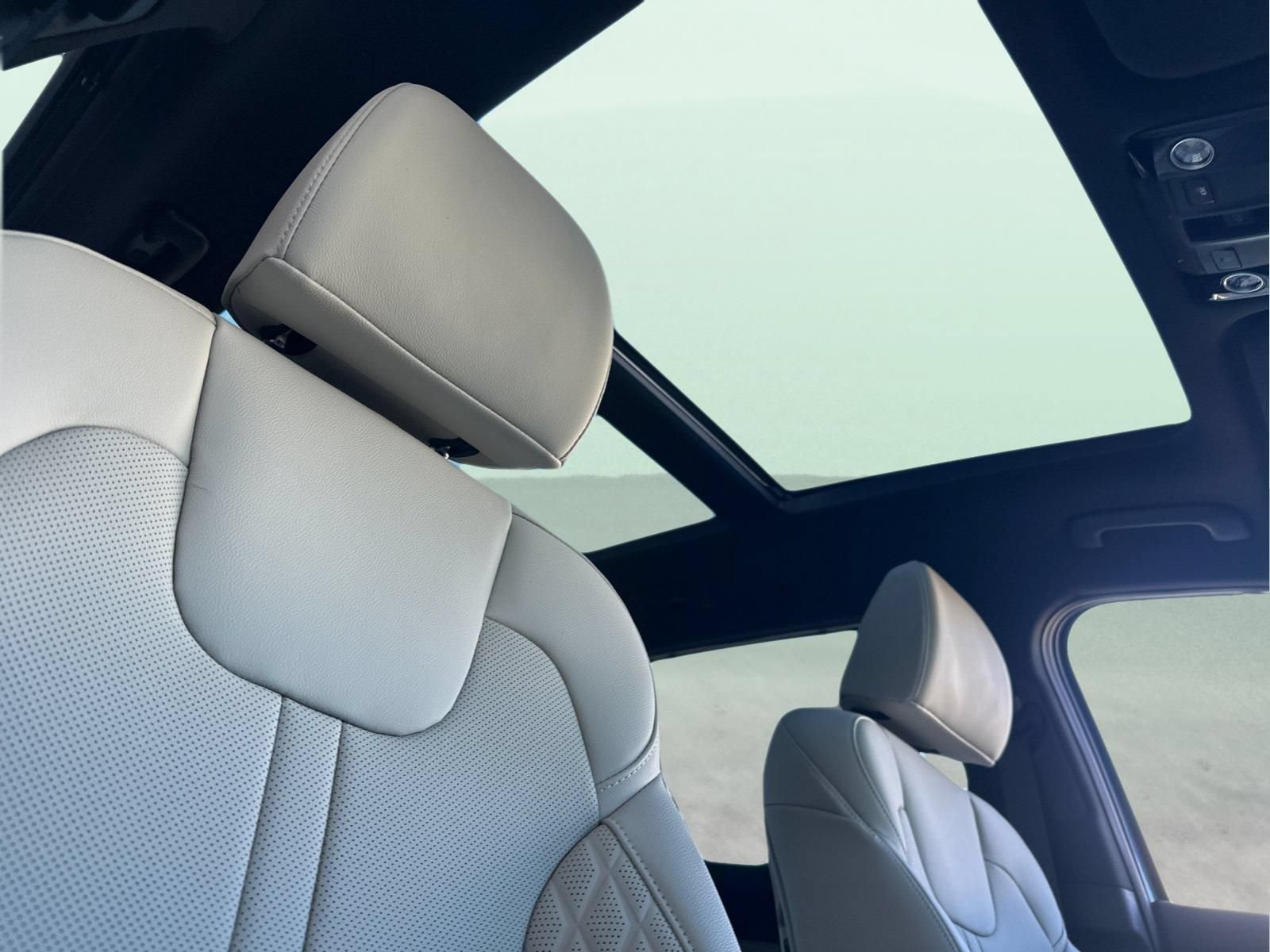 New 2026 Kia Sorento SX Prestige AWD/4WD image 18