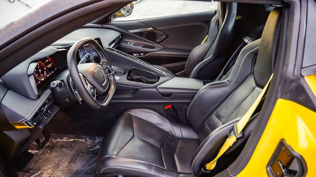 Used 2025 Chevrolet Corvette Stingray Preferred Conv w/ Stealth Interior Trim Package image 20