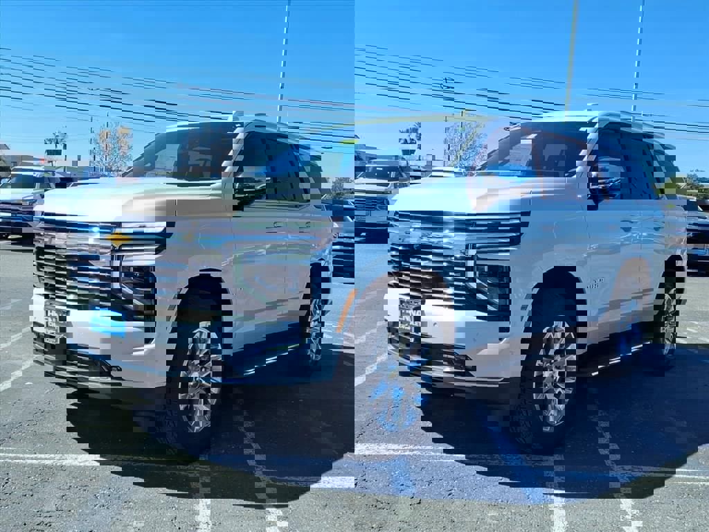 New 2026 Chevrolet Tahoe Premier w/ Sun And Tow Package image 3