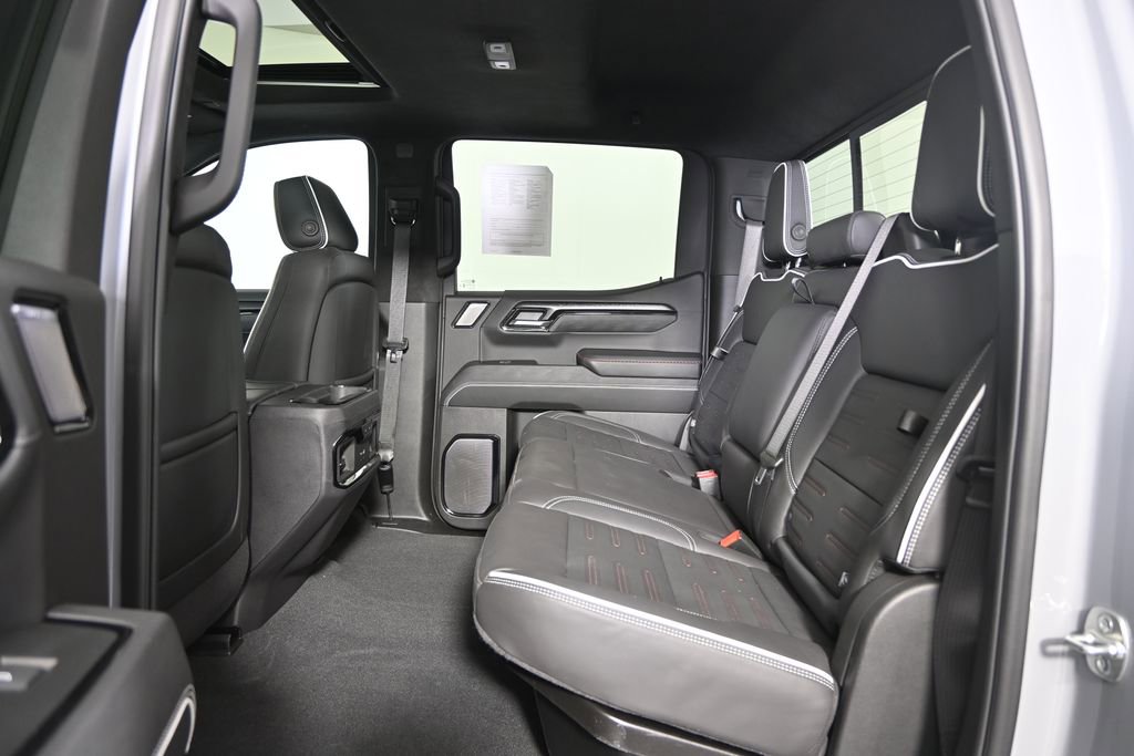 Used 2025 GMC Sierra 1500 AT4X image 16