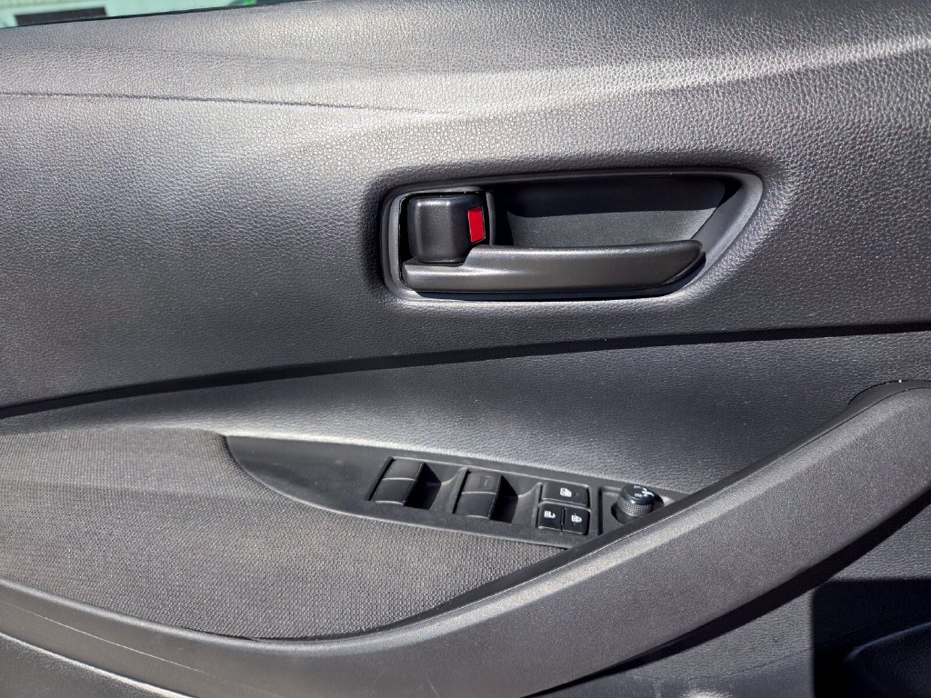 Used 2024 Toyota Corolla LE FWD image 22