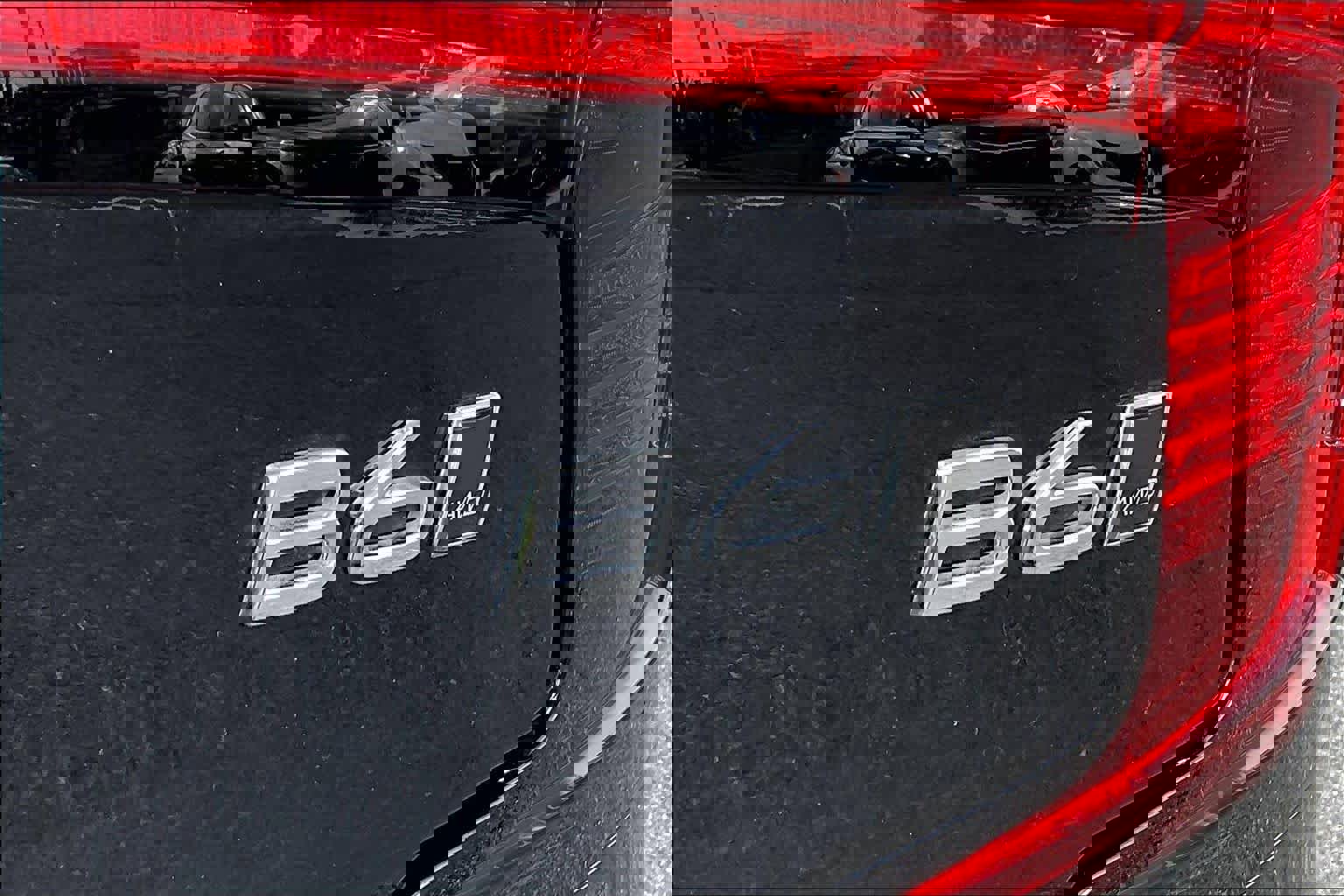 Used 2025 Volvo S90 B6 Plus image 10