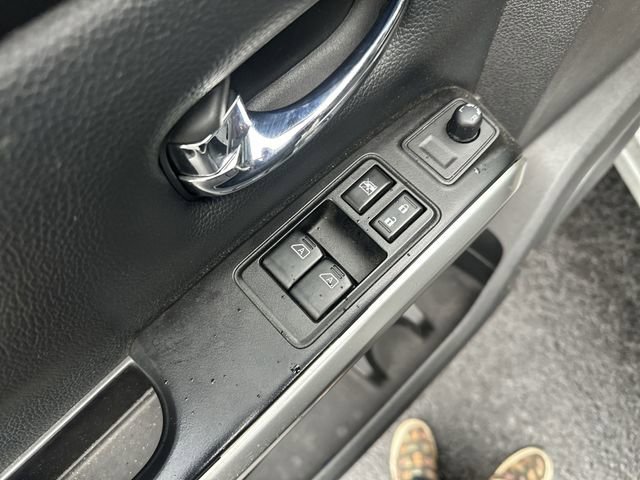 Used 2018 Nissan Titan PRO-4X image 17