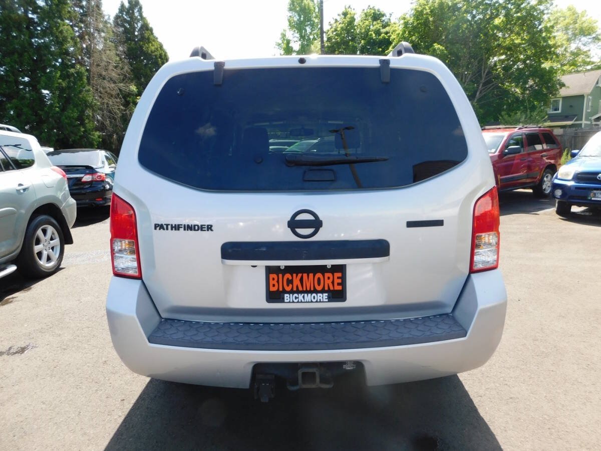 Used 2011 Nissan Pathfinder Silver AWD/4WD image 23