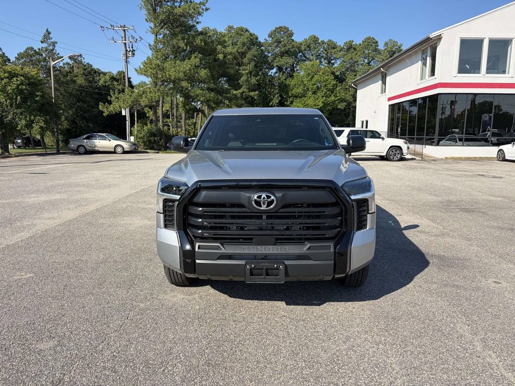 Certified 2025 Toyota Tundra SR w/ SR Tow Package AWD/4WD image 27