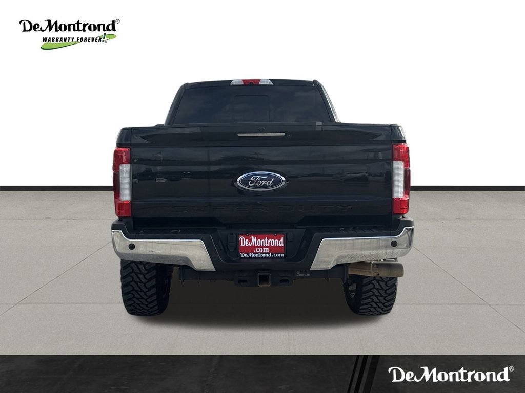 Used 2017 Ford F250 Lariat w/ Lariat Ultimate Package AWD/4WD image 6