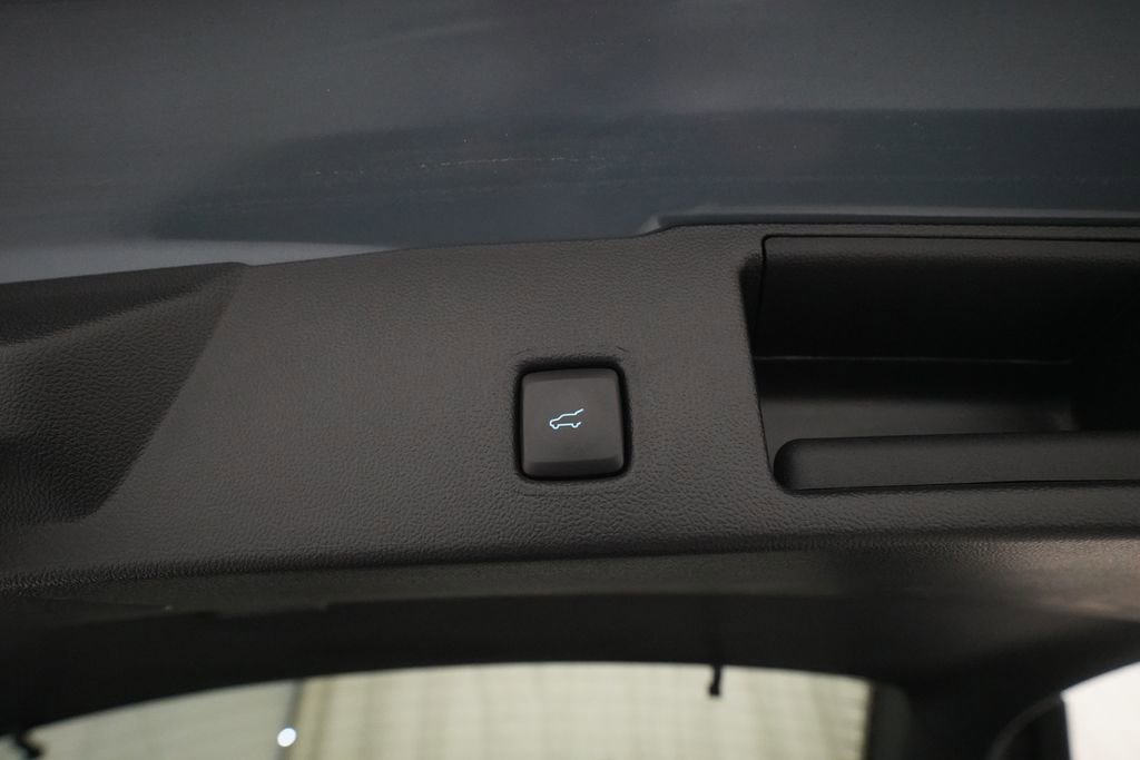 Used 2023 Ford Escape ST-Line image 15