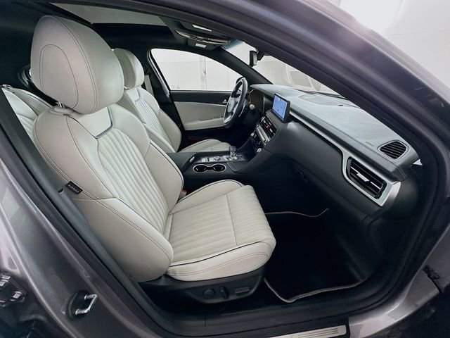 Certified 2026 Genesis G70 3.3T Sport Prestige RWD image 29