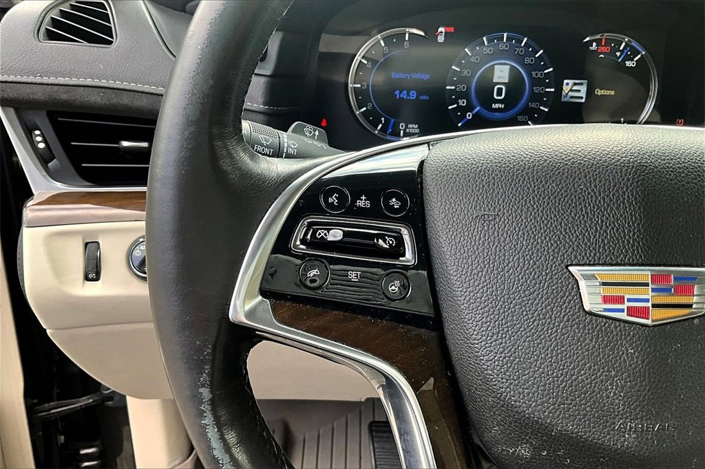 Used 2020 Cadillac Escalade Luxury image 11